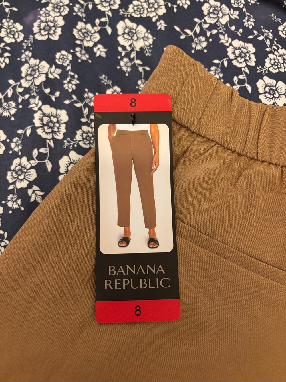 Banana Republic Ladies Tapered Pull On Pants - Picture 1 of 4